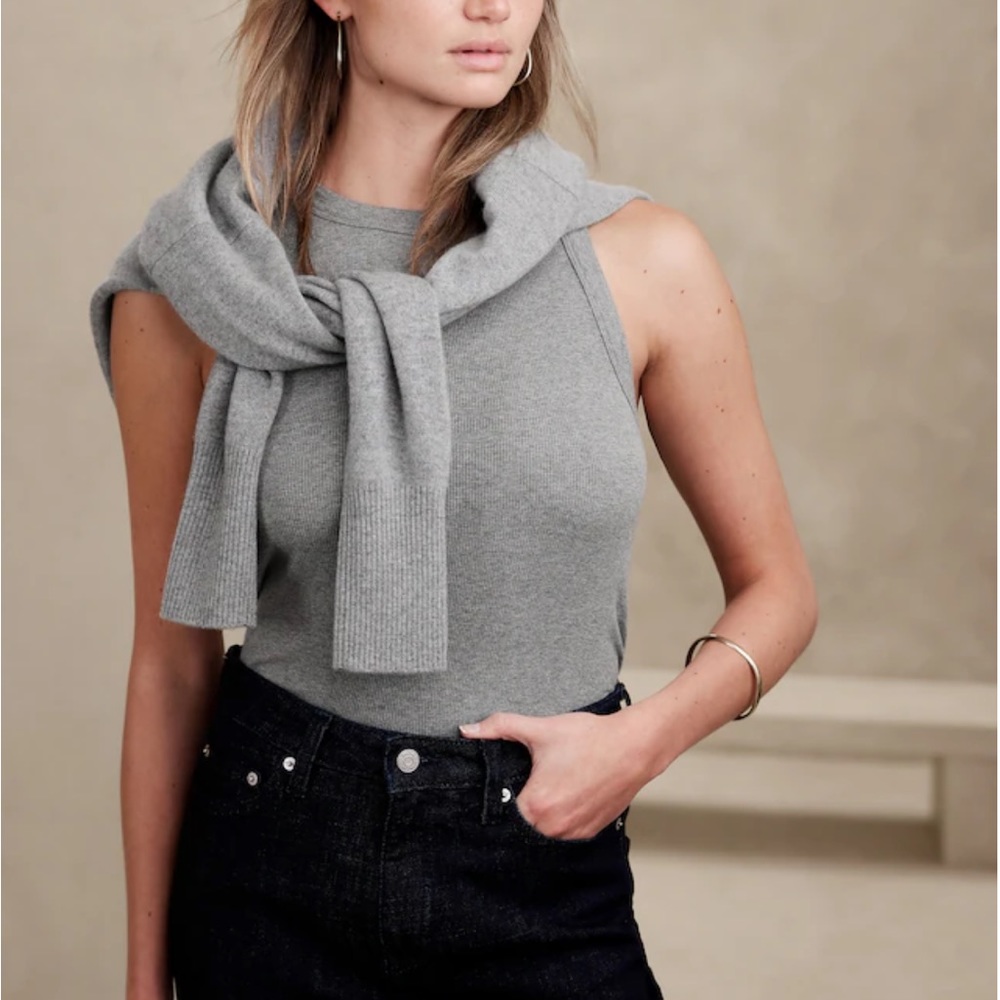 2-pack gray ribbed fitted tank top